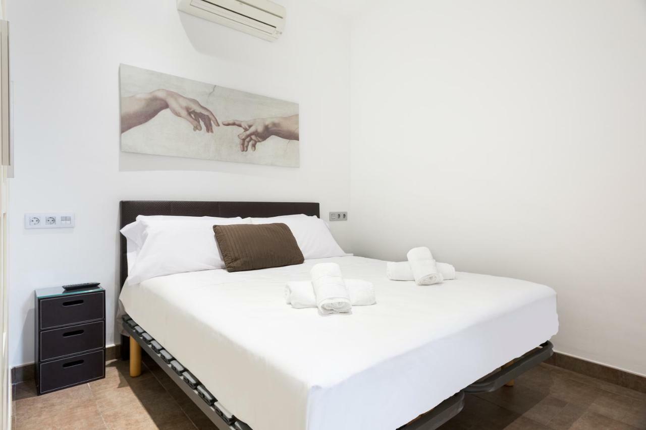 Stay U-nique Apartments Eixample Center Barcelone Extérieur photo
